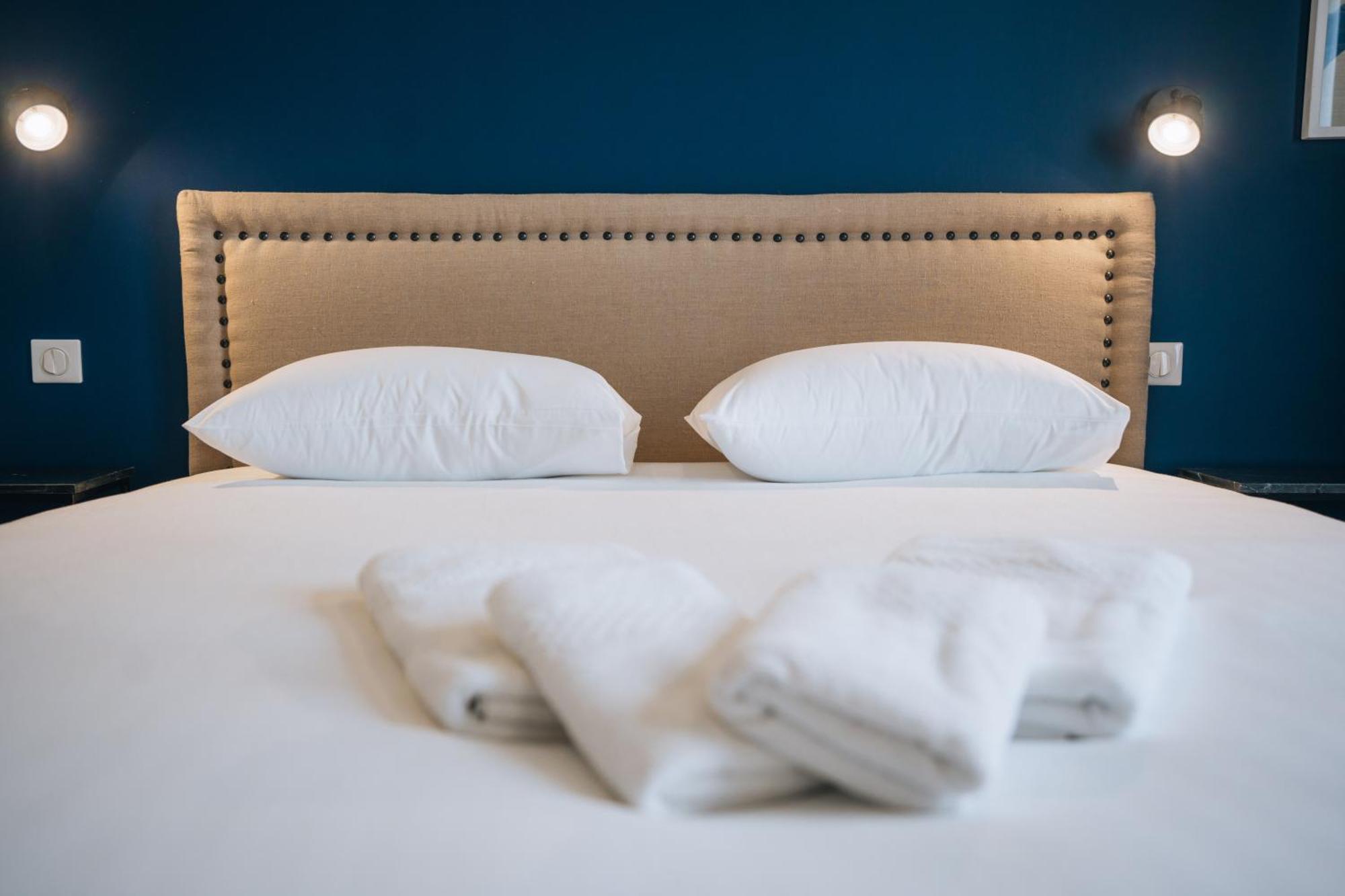 La Marjolaine - Demeure D'Hotes - Service Para-Hoteiier - Premium Шатору Экстерьер фото
