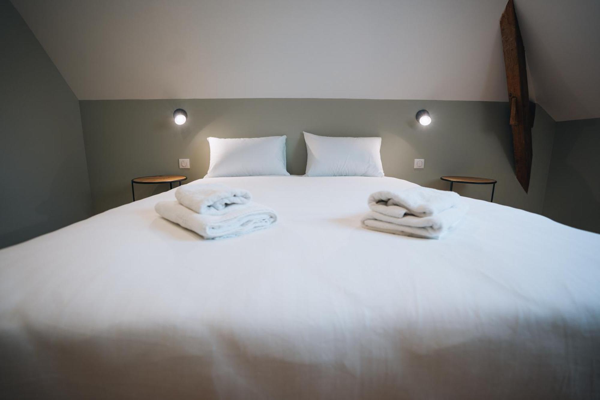 La Marjolaine - Demeure D'Hotes - Service Para-Hoteiier - Premium Шатору Экстерьер фото