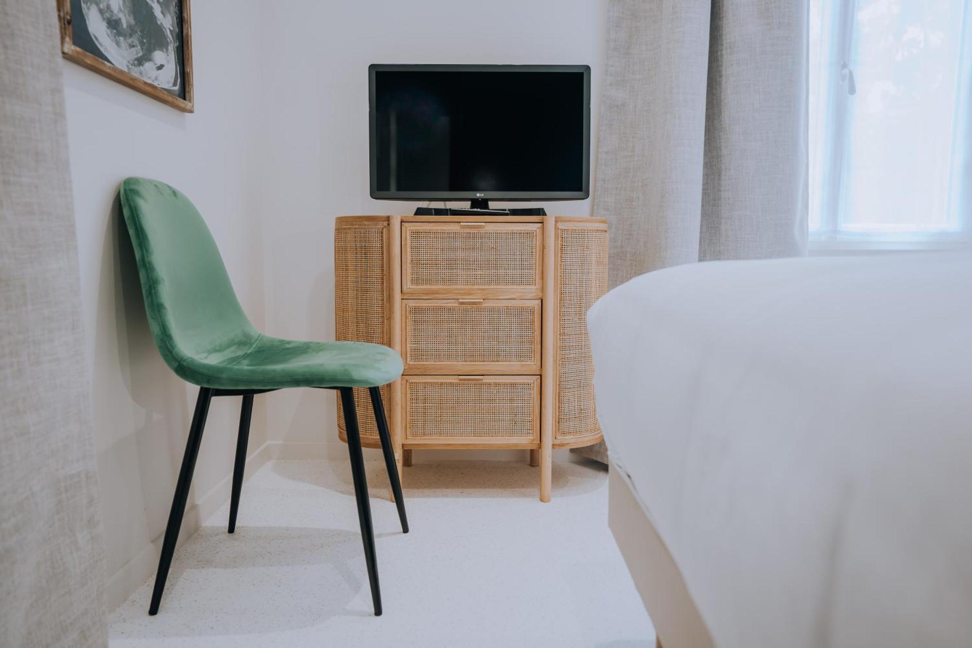 La Marjolaine - Demeure D'Hotes - Service Para-Hoteiier - Premium Шатору Экстерьер фото
