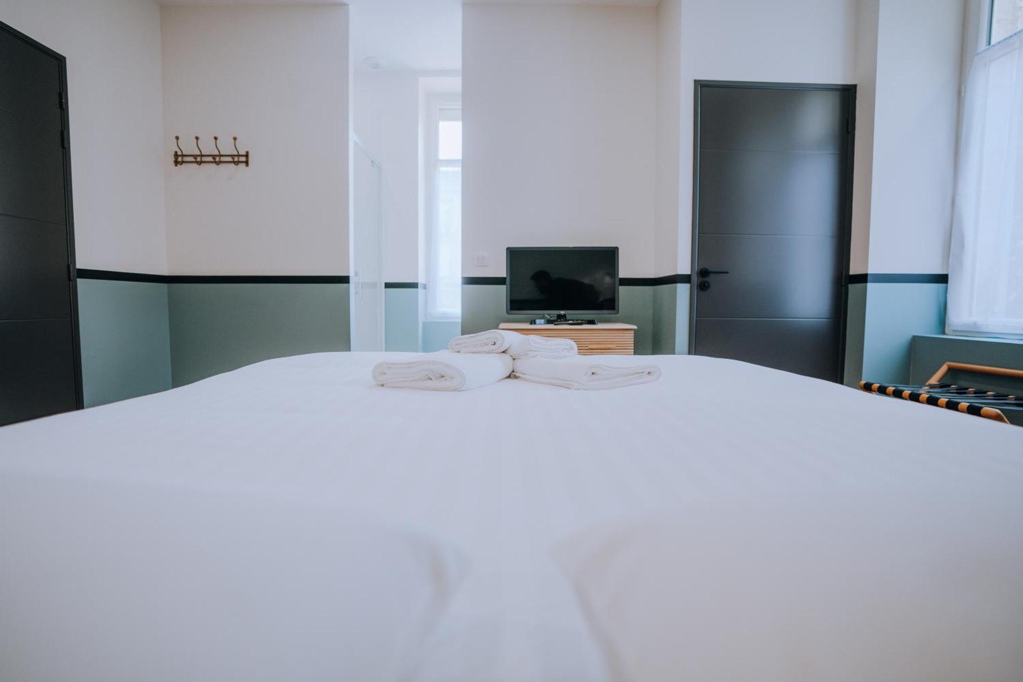 La Marjolaine - Demeure D'Hotes - Service Para-Hoteiier - Premium Шатору Экстерьер фото